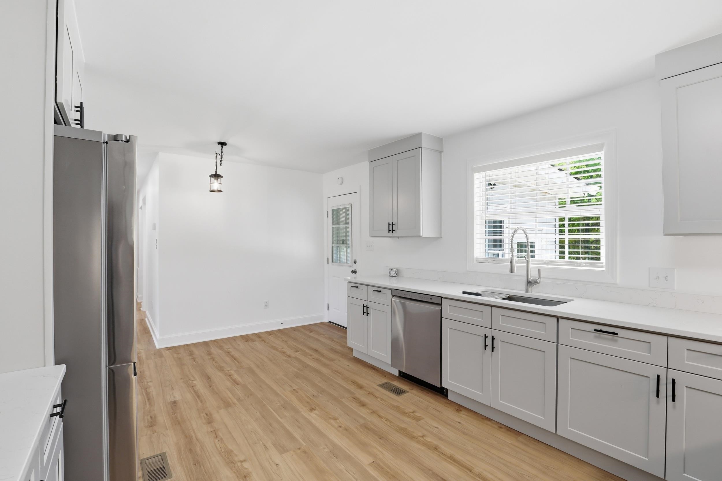 274 Canaan Church Road Spartanburg, SC 29306 - Photo 8 of 29