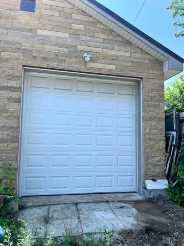 a view of front door