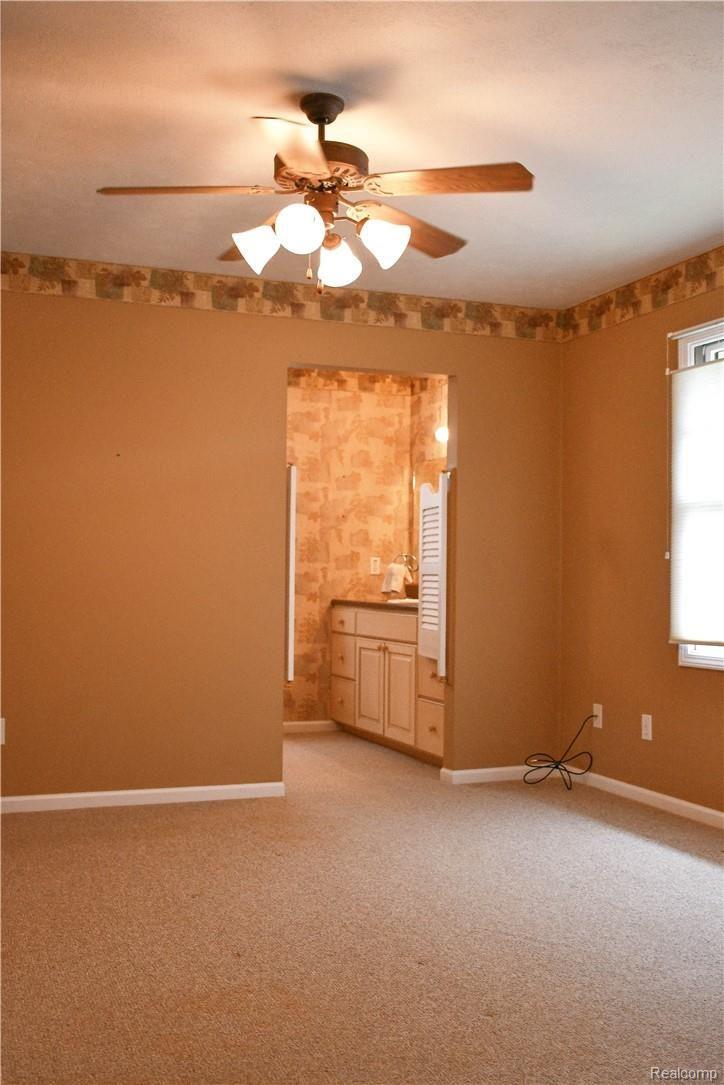 624 East Monroe Road Durand, MI 48429 - Photo 15 of 42 DSC_4560.jpg