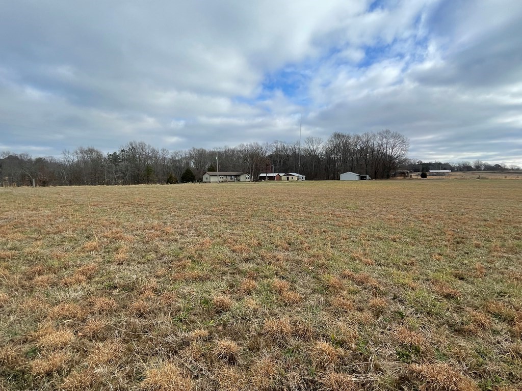0 Sulphur Creek Road Big Sandy, TN 38221 - Photo 8 of 10 a view of an ocean