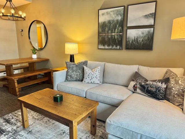 $319,900 | 130 Bridge Run Lane, Unit B, Lutsen, MN 55612