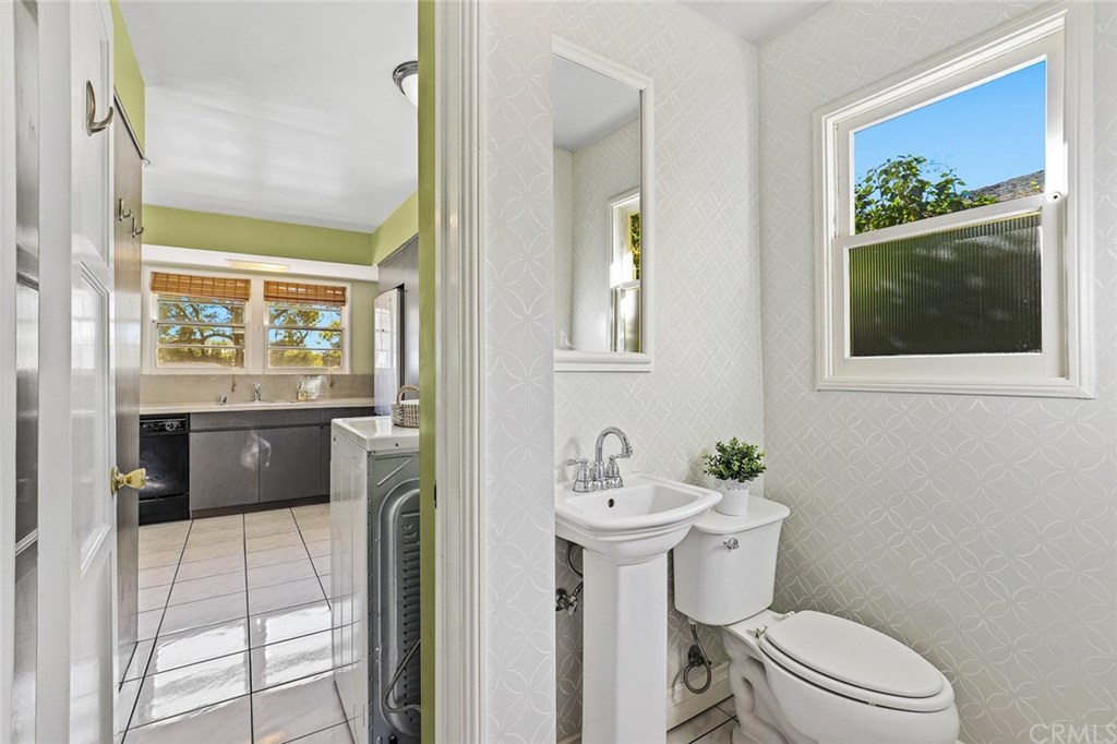 3779 Mayfair Drive Pasadena, CA 91107 - Photo 13 of 27