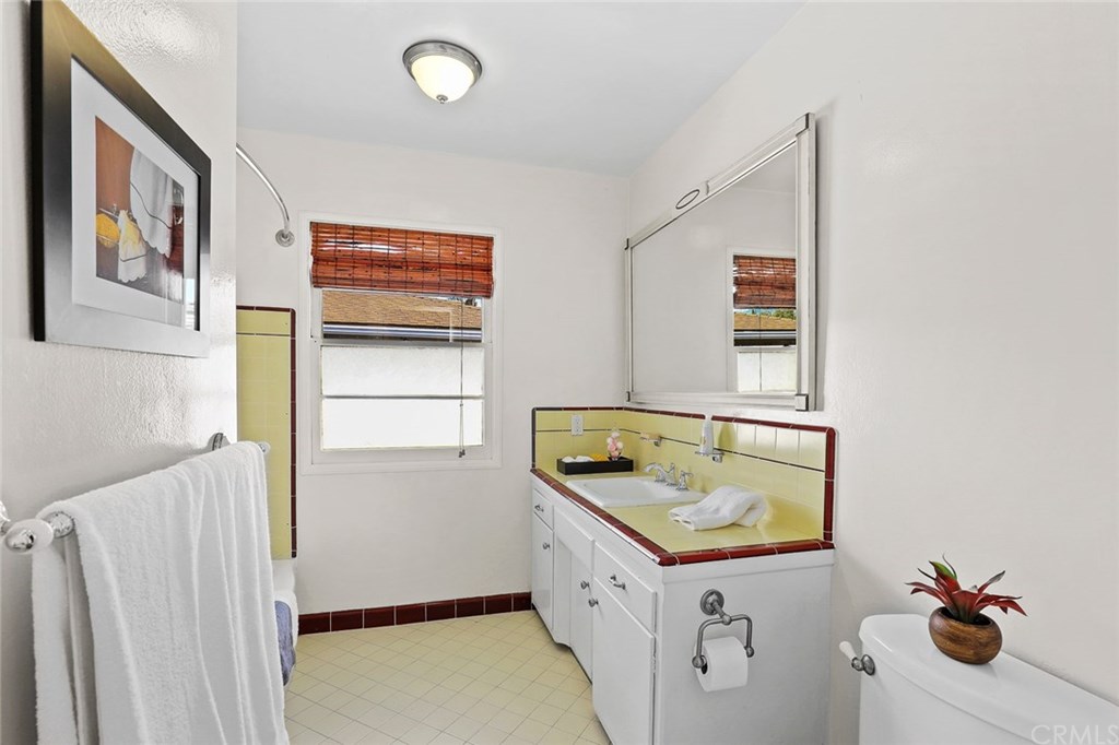 3779 Mayfair Drive Pasadena, CA 91107 - Photo 16 of 27