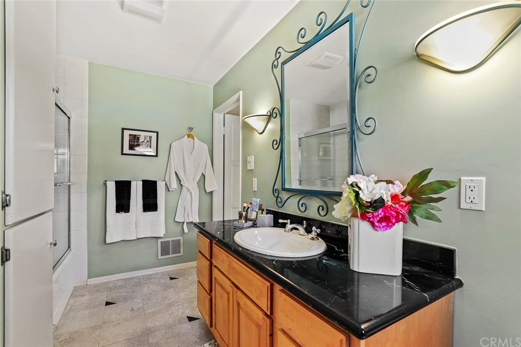 3779 Mayfair Drive Pasadena, CA 91107 - Photo 18 of 27