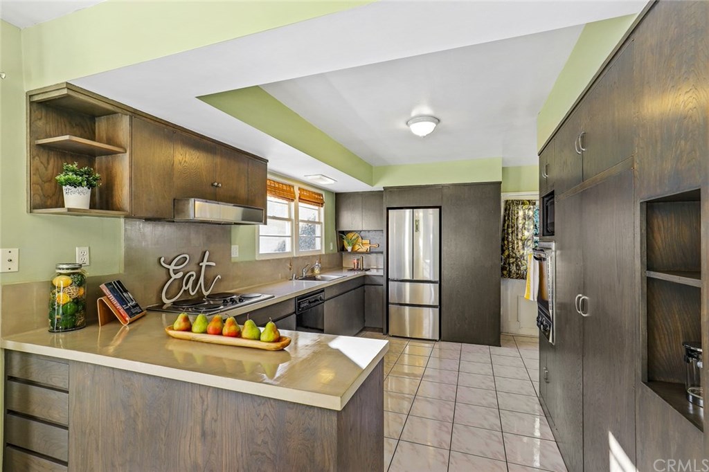 3779 Mayfair Drive Pasadena, CA 91107 - Photo 9 of 27