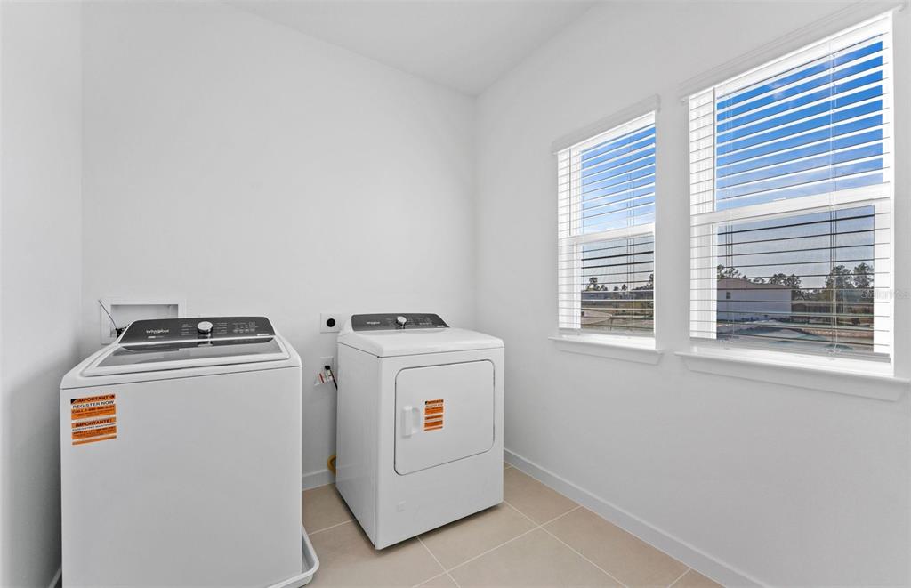 1626 Fallon Pass Zephyrhills, FL 33541 - Photo 20 of 22