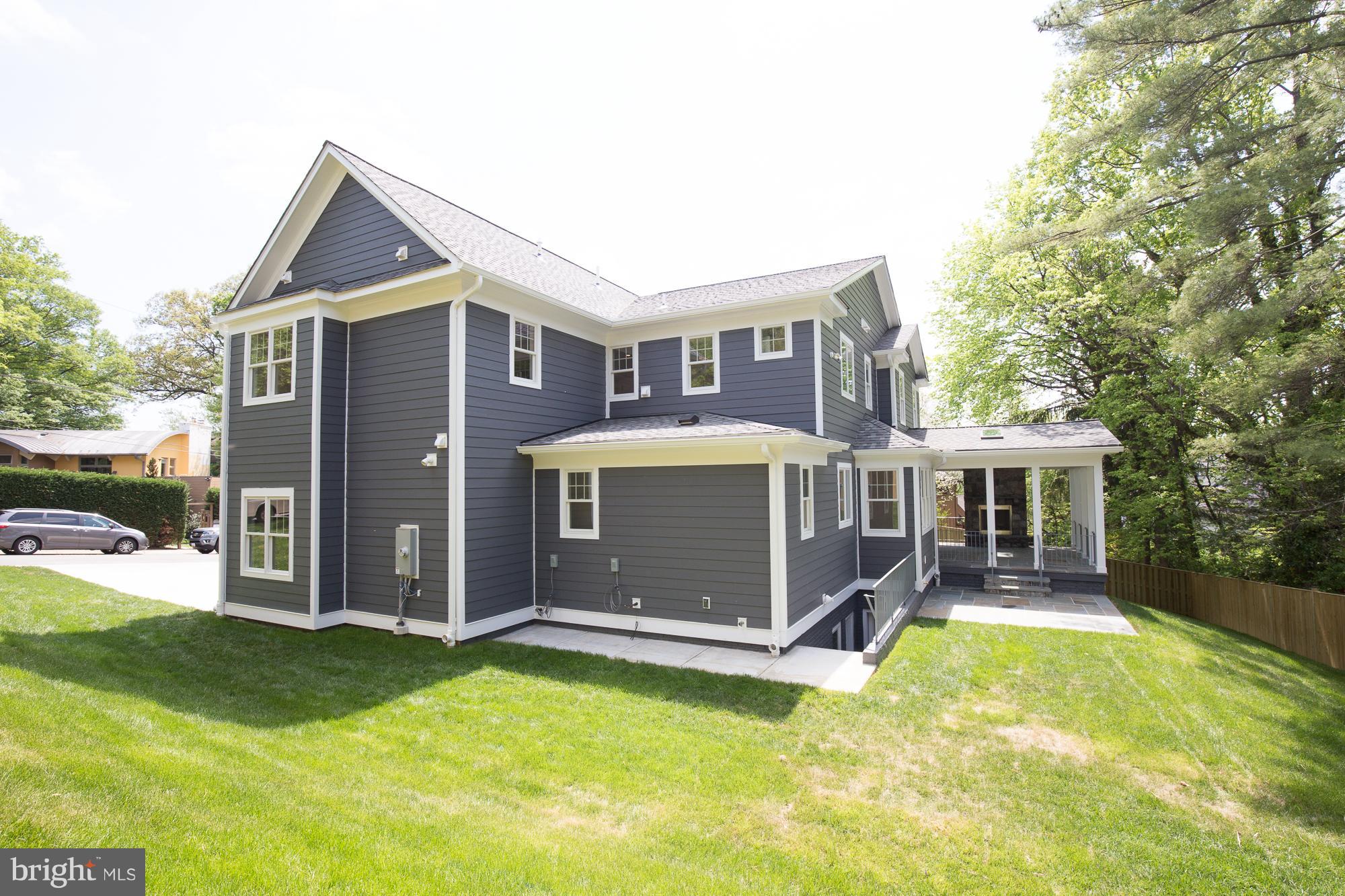 6206 East Halbert Road Bethesda, MD 20817 - Photo 27 of 30 Exterior (Rear)