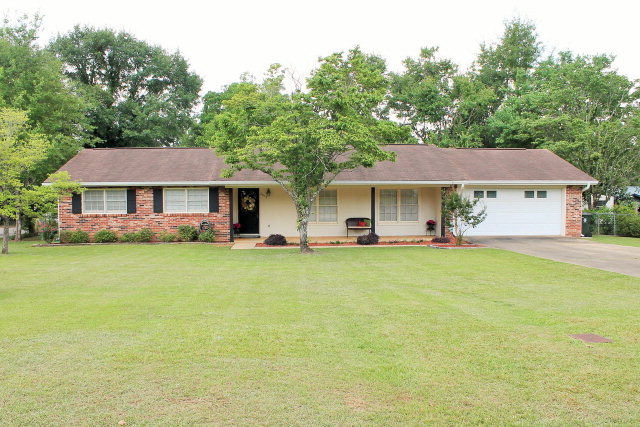 2003 Rosedale Terrace Dothan, AL 36303 - Photo 1 of 1 Main View