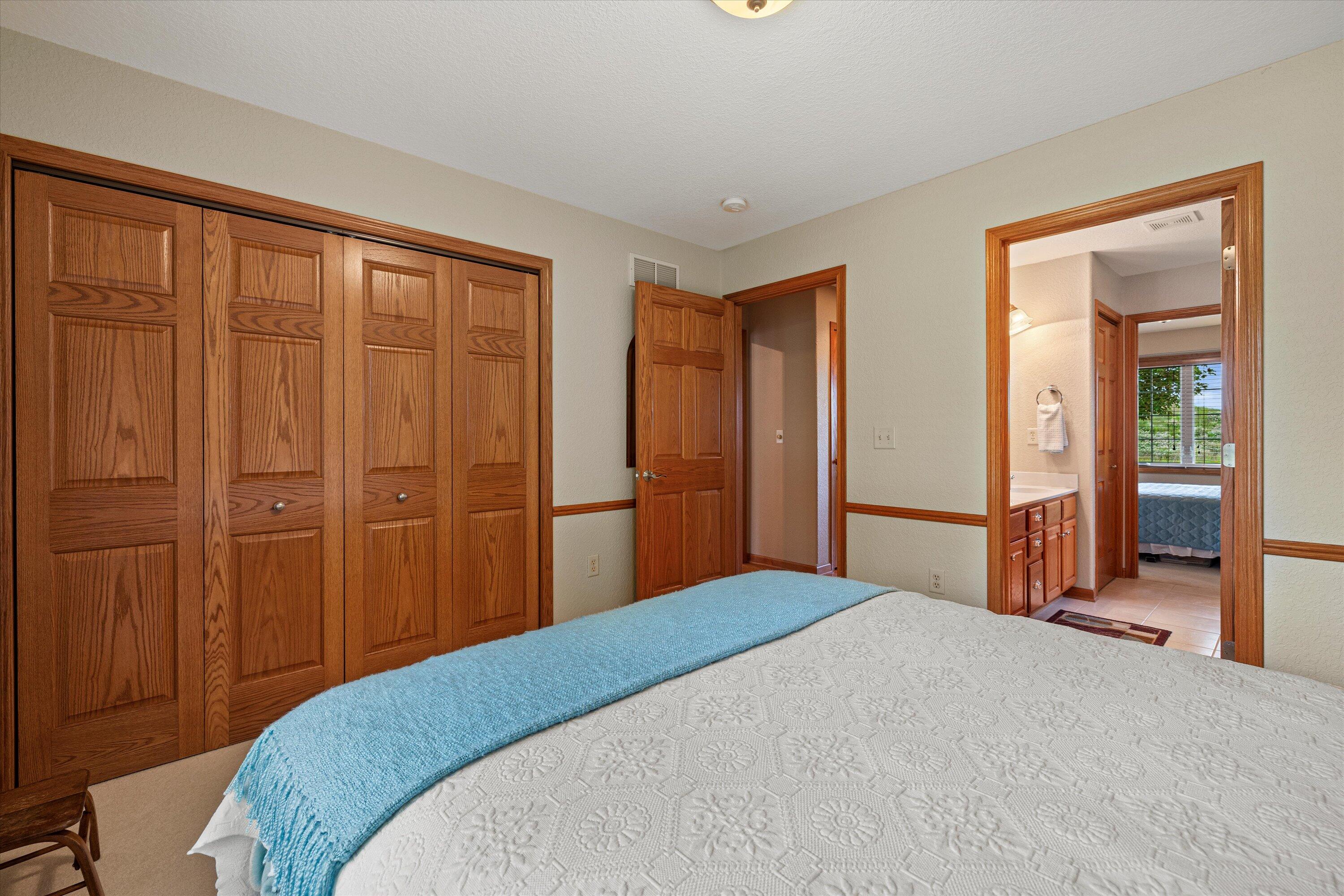 1855 River Lakes Road South Oconomowoc, WI 53066 - Photo 30 of 40 Bedroom