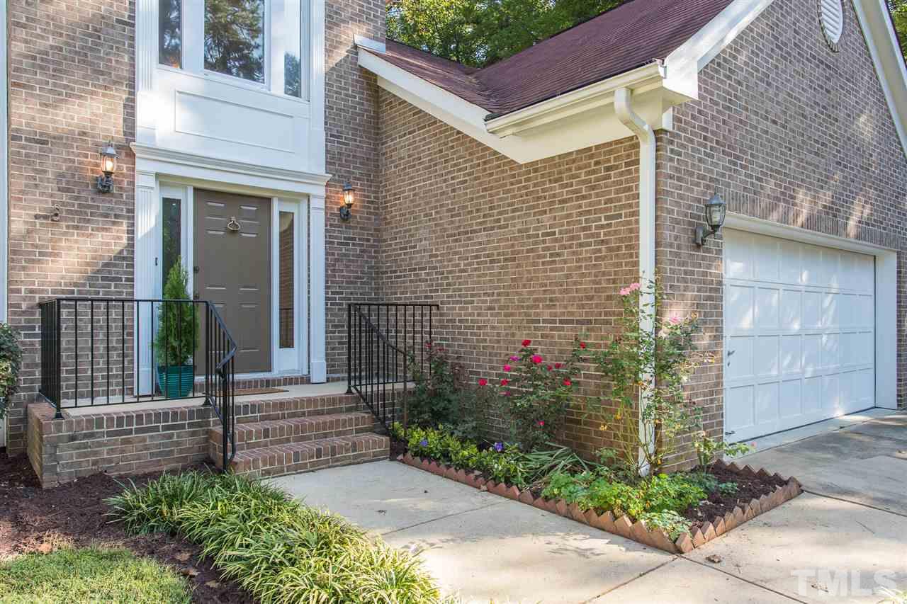 4608 Thendara Way Raleigh, NC 27612 - Photo 3 of 30