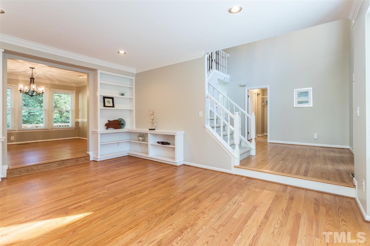 4608 Thendara Way Raleigh, NC 27612 - Photo 7 of 30