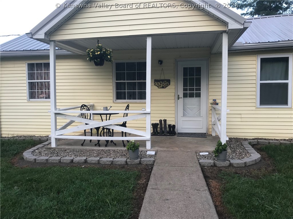 89 Knotts Run Road Ripley, WV 25271 - Photo 2 of 10 Gallery Image 2