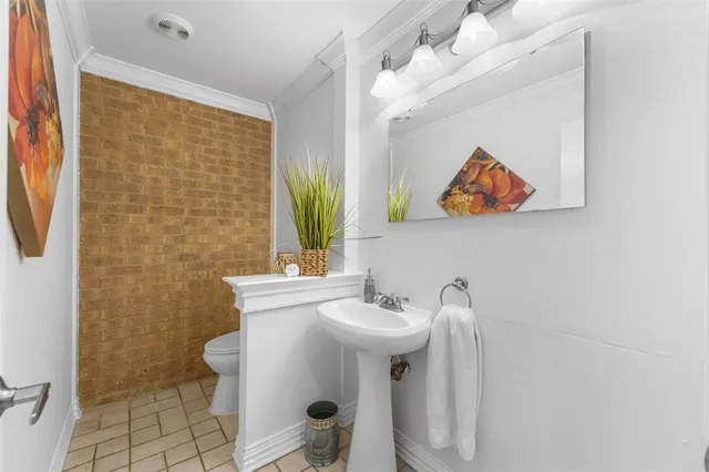 $280,000 | 714 Oakwood Trail, Fort Worth, TX 76112