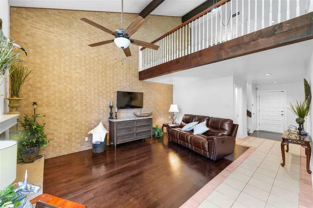 $280,000 | 714 Oakwood Trail, Fort Worth, TX 76112