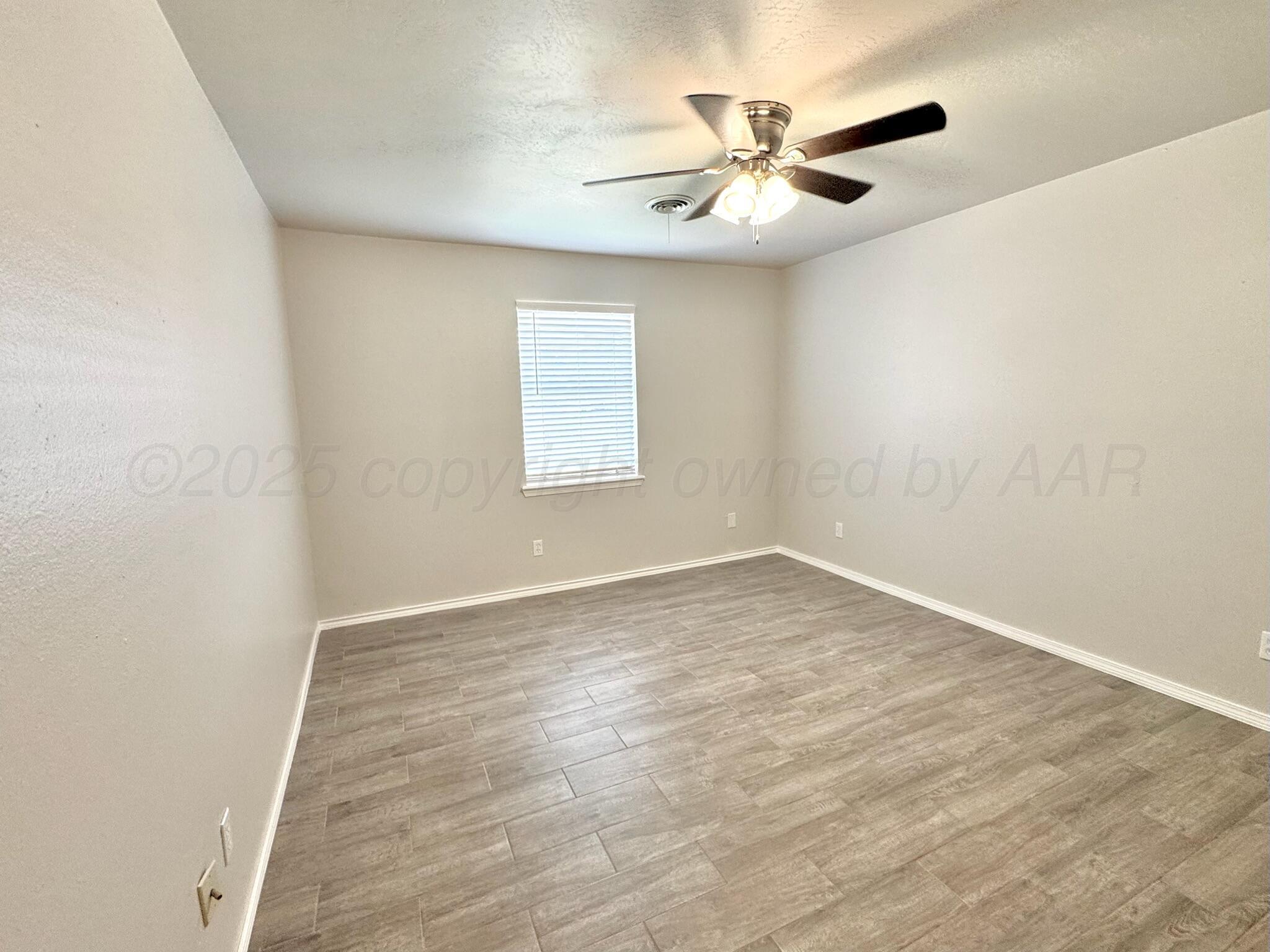 6800 Rochelle Lane Amarillo, TX 79109 - Photo 20 of 30 3rd Bedroom 1