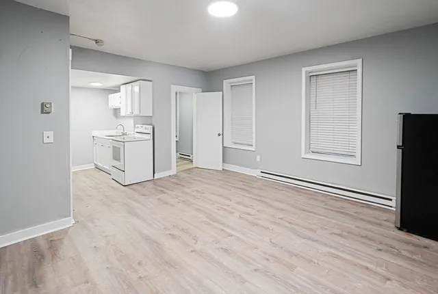 $1,399 | 24 Charlton Street, Unit 5, Worcester, MA 01608