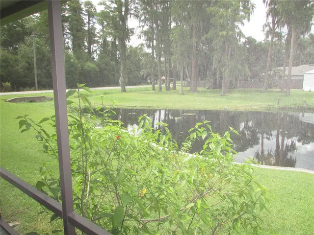 $329,900 | 15615 Willowdale Road, Tampa, FL 33625