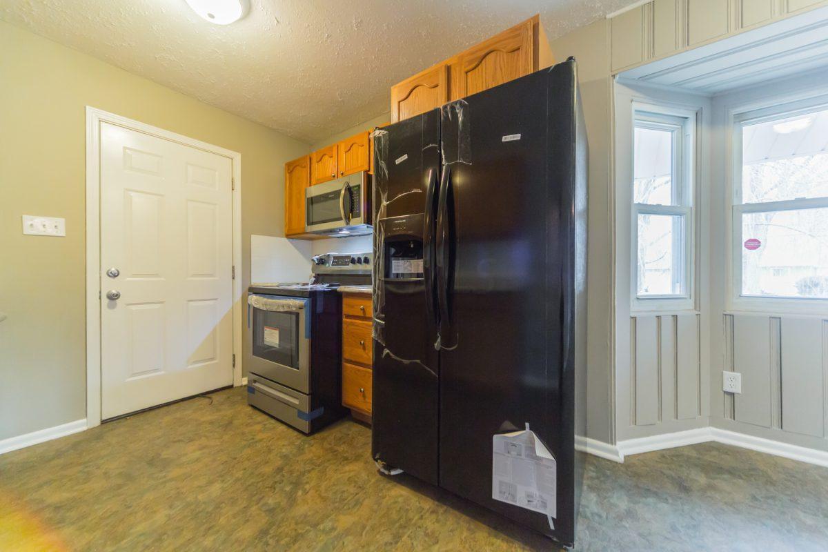 1131 Country Club Road Columbus, OH 43227 - Photo 11 of 27 Gallery Image 11