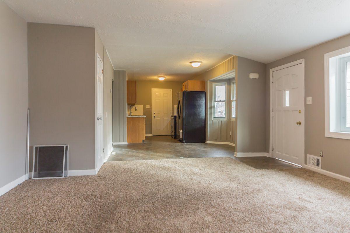 1131 Country Club Road Columbus, OH 43227 - Photo 14 of 27 Gallery Image 14