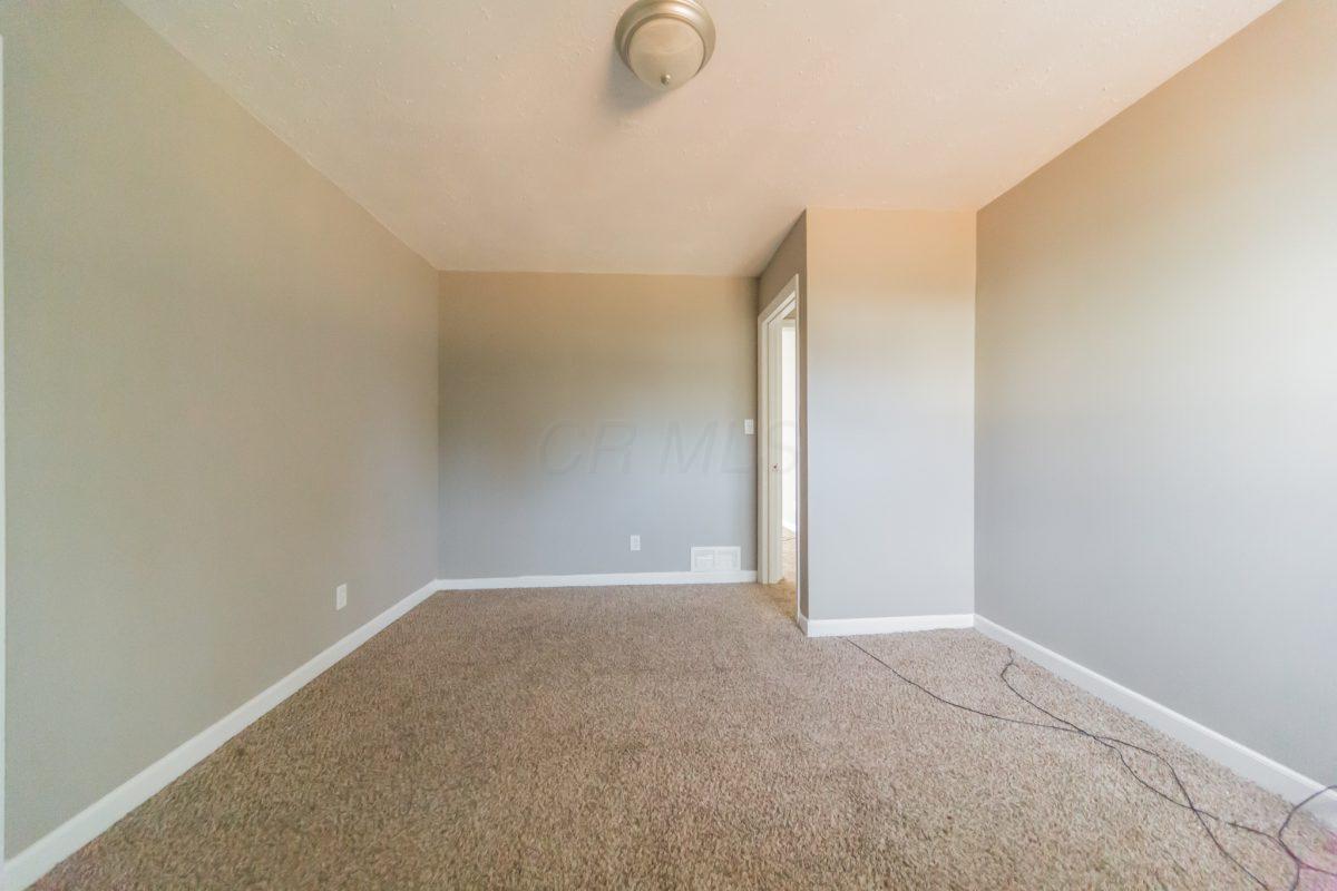 1131 Country Club Road Columbus, OH 43227 - Photo 19 of 27 Gallery Image 19