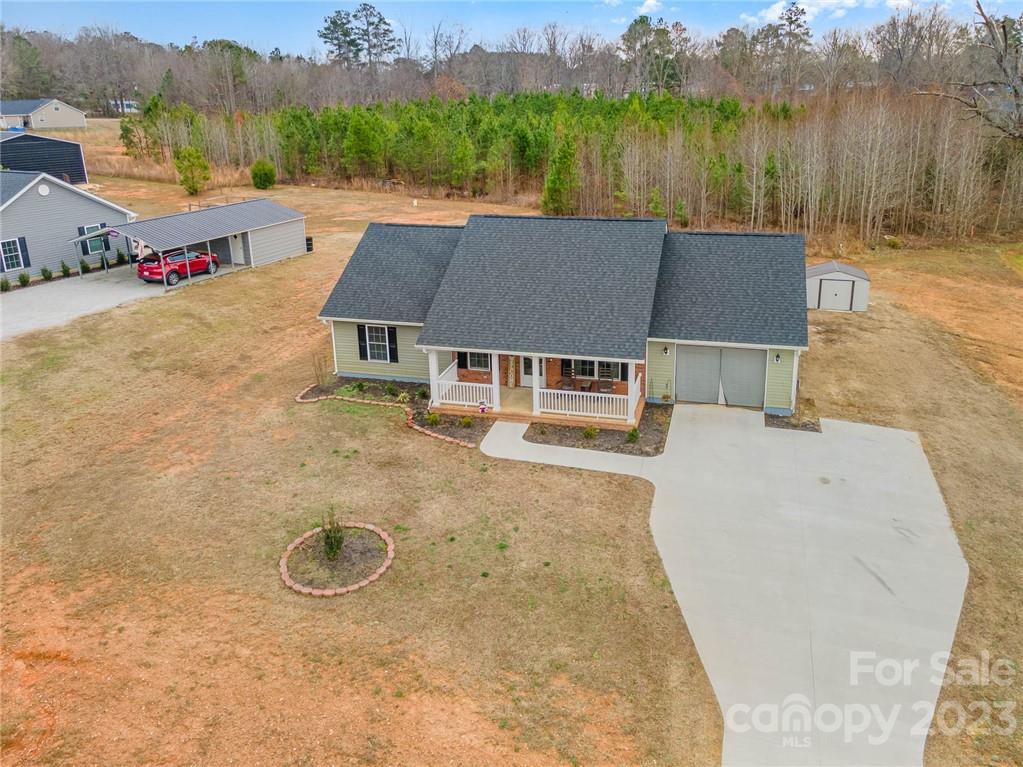515 West Armory Road Jefferson, SC 29718 - Photo 23 of 28 Gallery Image 23