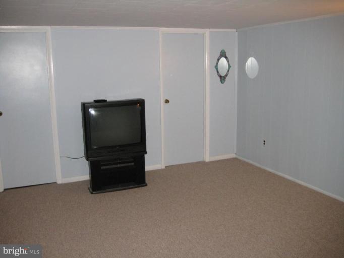 6211 Golden Ring Road Rosedale, MD 21237 - Photo 10 of 22 Recreation Room