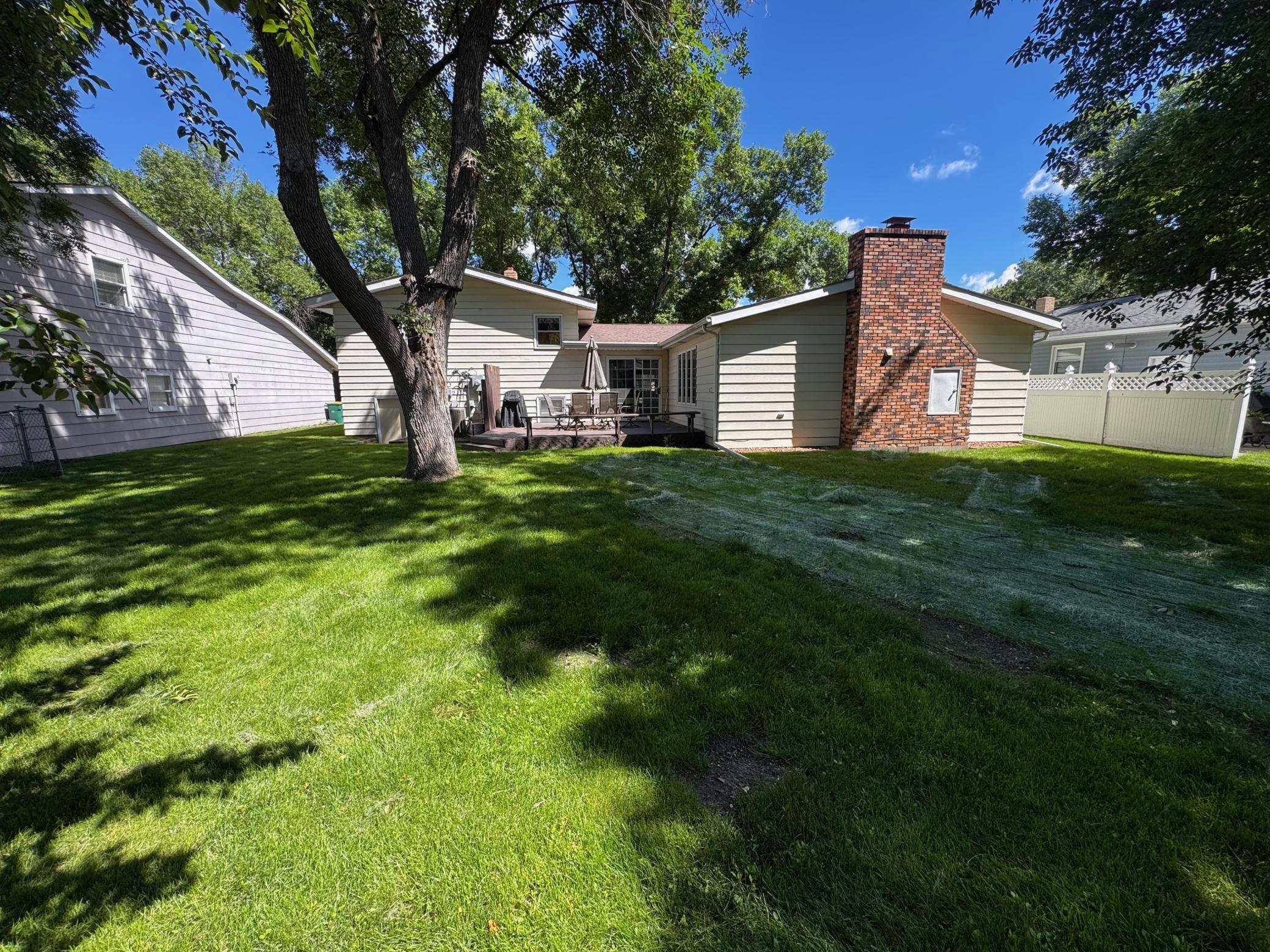906 Birch Street Marshall, MN 56258 - Photo 24 of 30