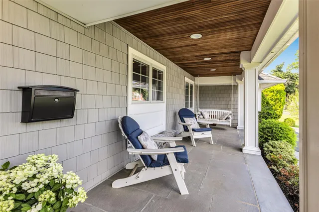 a living room filled with furniture
