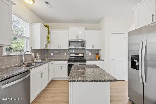 $455,000 | 415 Kerr Lake Road, Aberdeen, NC 28315