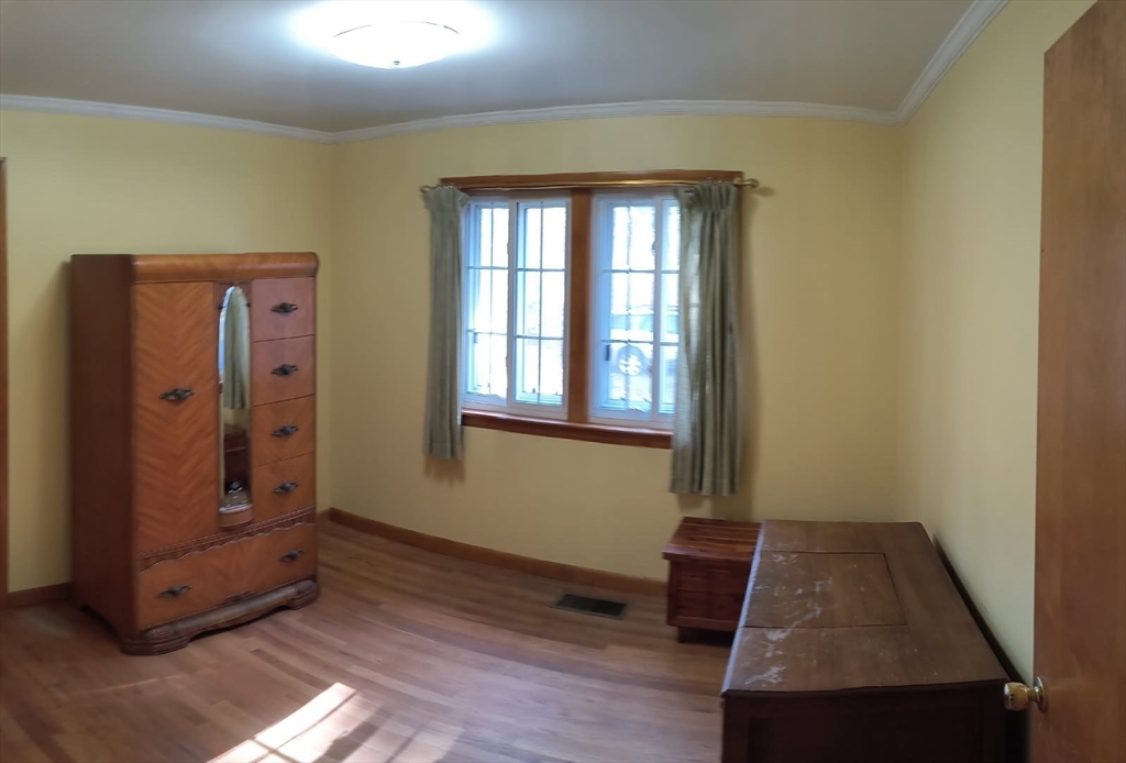 243 Holyoke Road Westfield, MA 01085 - Photo 8 of 16 Gallery Image 8