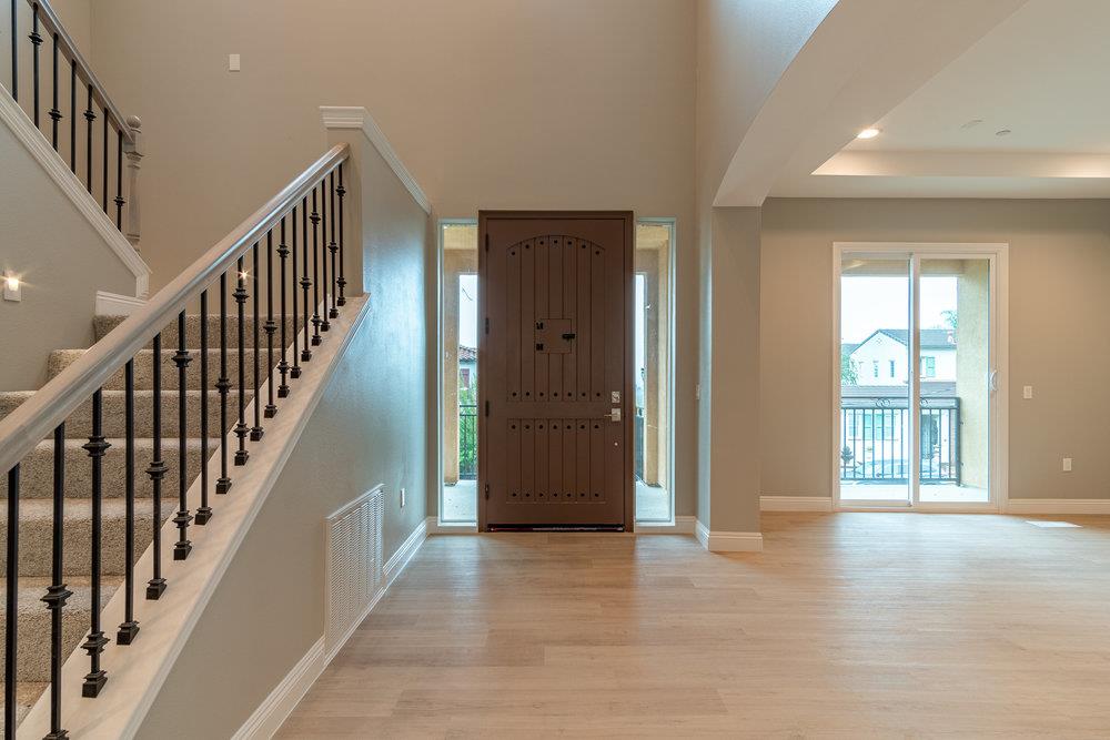 6575 Eagle Ridge Court Gilroy, CA 95020 - Photo 2 of 74 Gallery Image 2