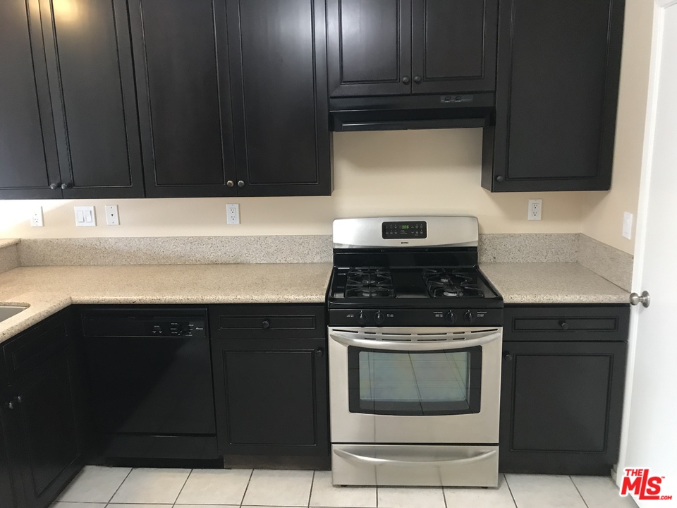 4545 Bodega Court Montclair, CA 91763 - Photo 5 of 18