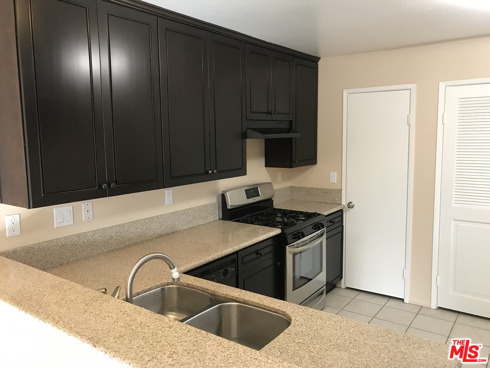 4545 Bodega Court Montclair, CA 91763 - Photo 7 of 18