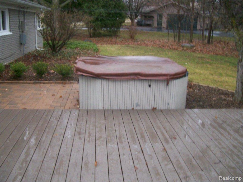 1140 Concord Road Rochester, MI 48309 - Photo 12 of 15 1140 concord 010