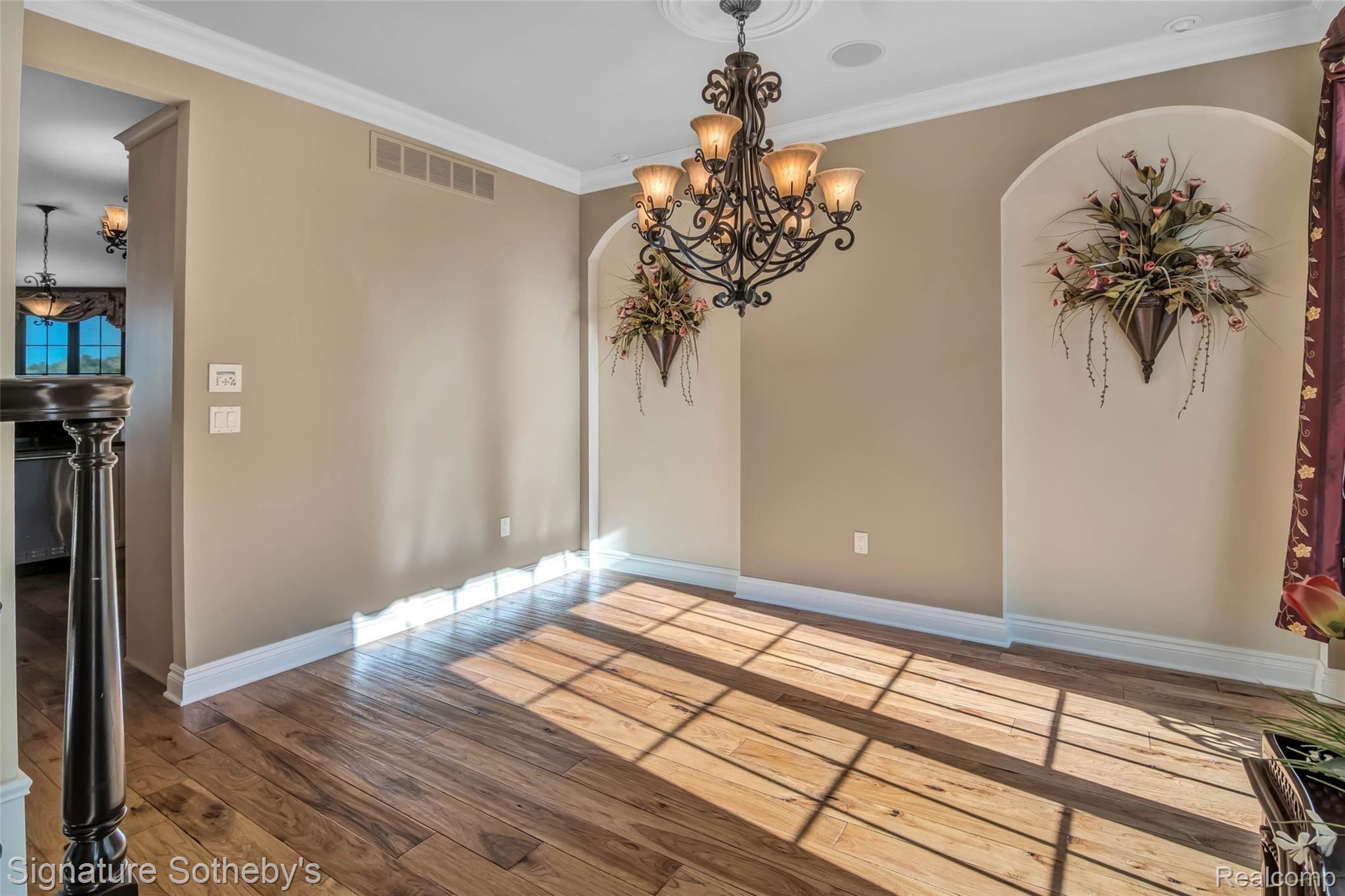 2541 Kingston Road Leonard, MI 48367 - Photo 9 of 62 04-2541 Kingston Rd -WindowStill-Re.jpg