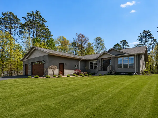 $764,900 | 1704 Forest Hills Avenue, Grand Rapids, MN 55744