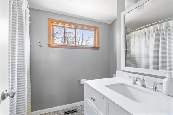 $4,100 | 1126 Wines Drive, Ann Arbor, MI 48103