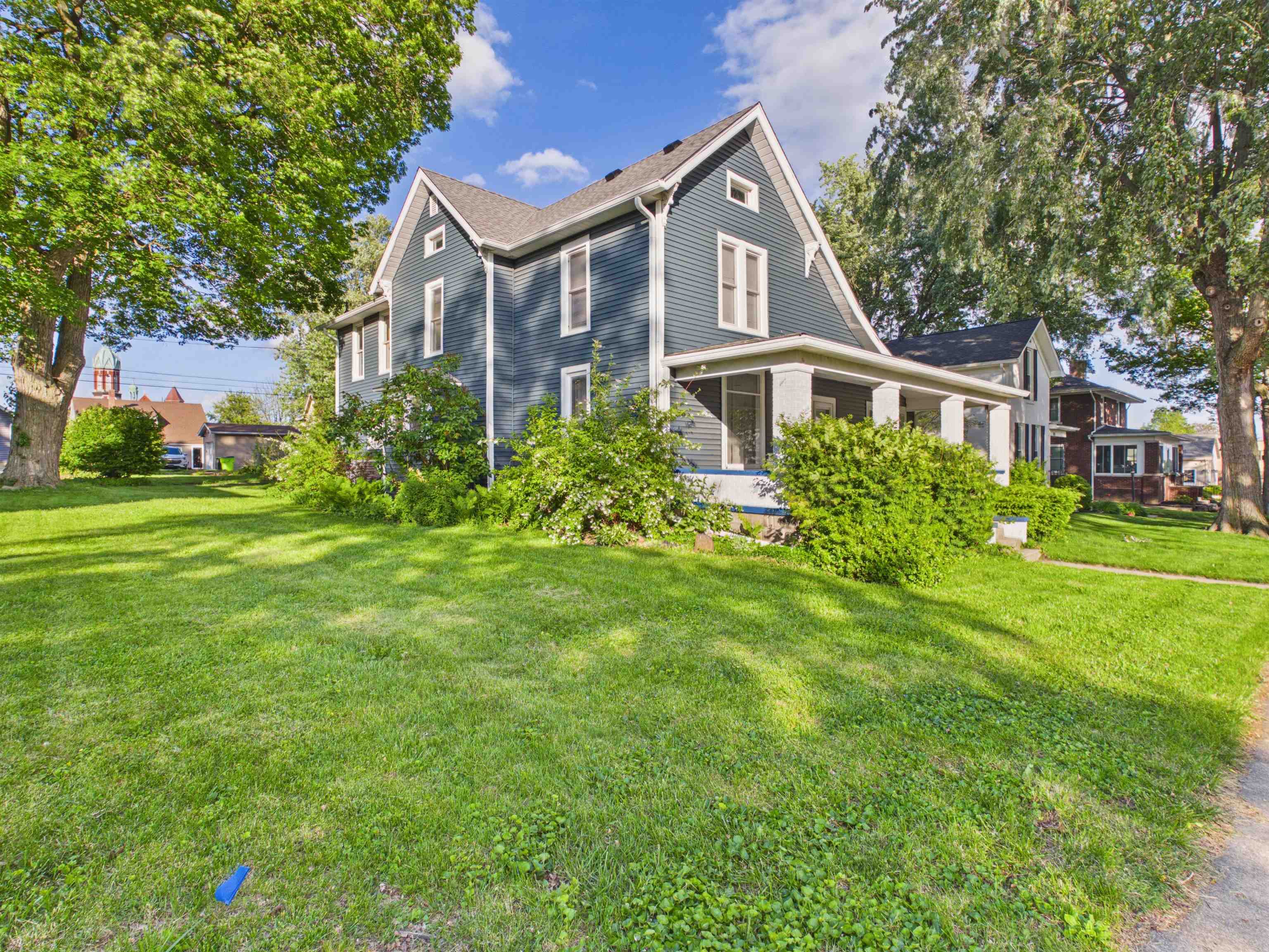 827 Poplar Street Huntington, IN 46750 - Photo 5 of 34