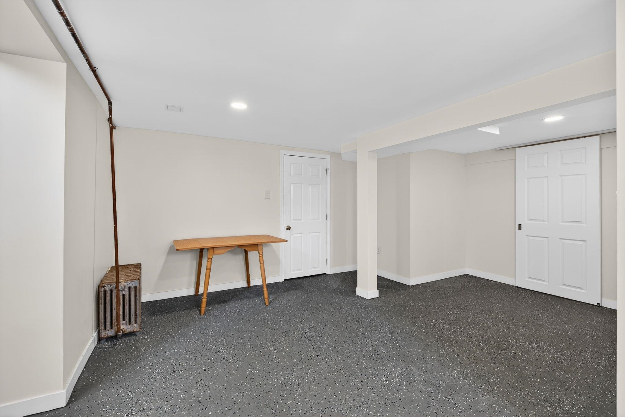 118 River Road Manchester, NH 03104 - Photo 34 of 42 Gallery Image 34