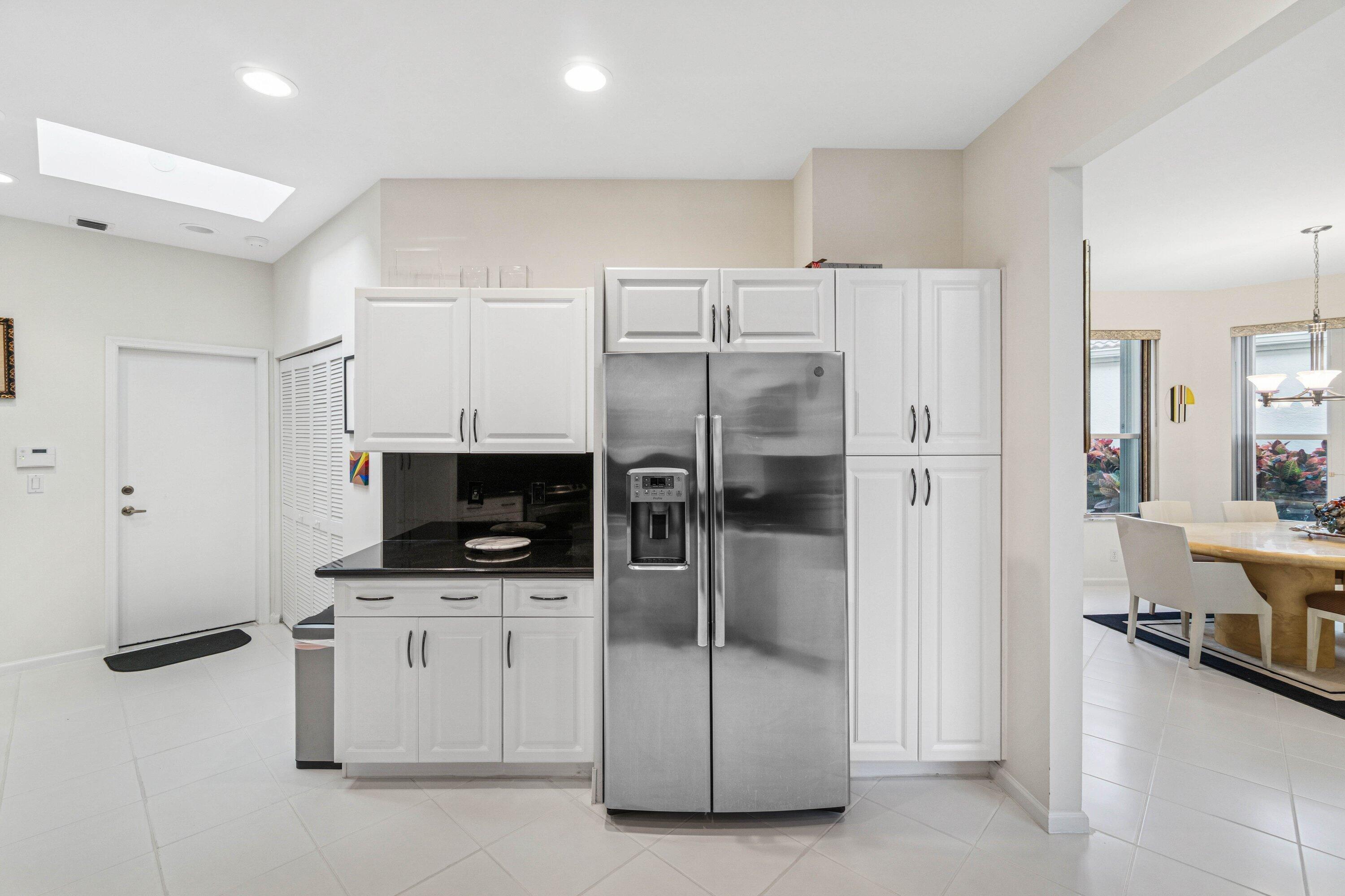 6237 San Michel Way Delray Beach, FL 33484 - Photo 3 of 50 Kitchen