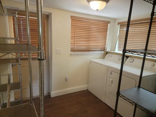 $1,915 | 1313 Canton Street, Orlando, FL 32803