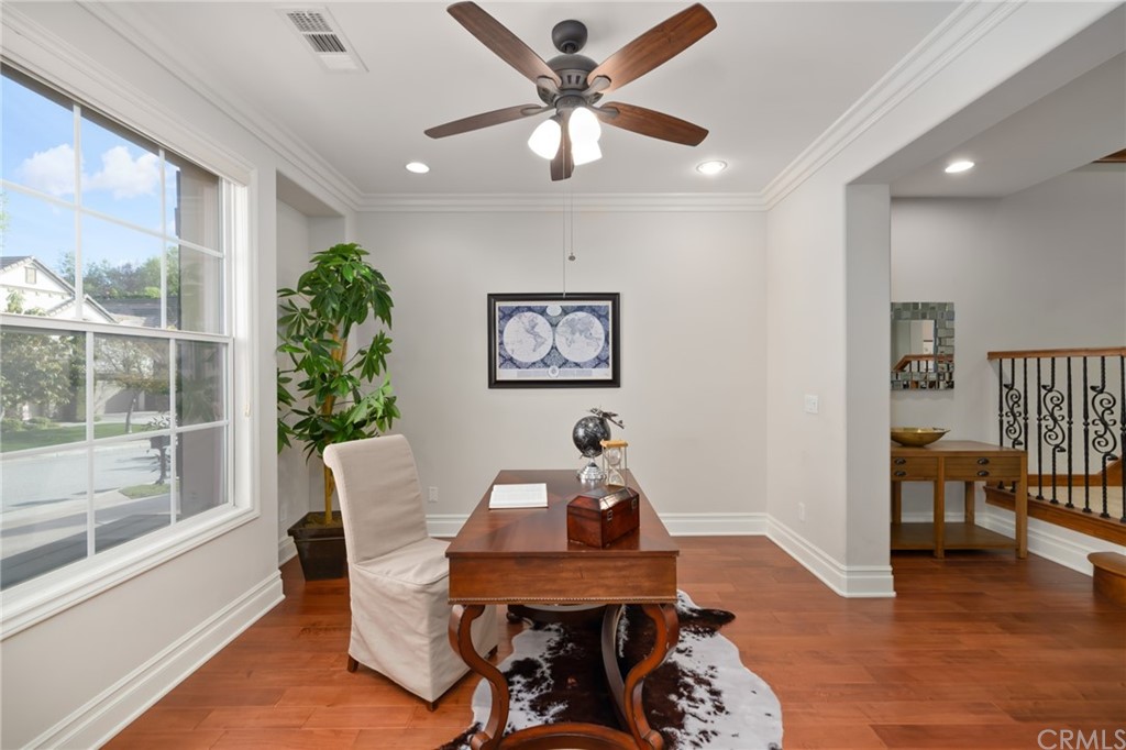 825 Cambridge Court Pasadena, CA 91107 - Photo 16 of 58