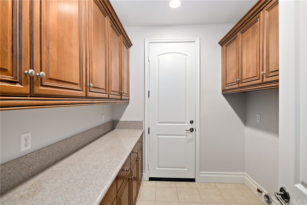 825 Cambridge Court Pasadena, CA 91107 - Photo 30 of 58