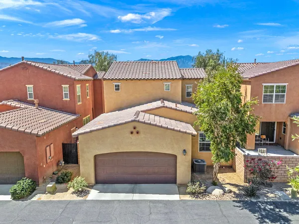 $525,000 | 565 Via De La Paz, Palm Desert, CA 92211