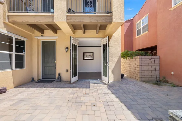 $525,000 | 565 Via De La Paz, Palm Desert, CA 92211