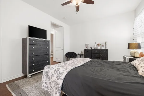 $525,000 | 565 Via De La Paz, Palm Desert, CA 92211