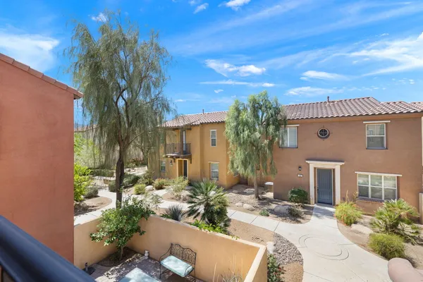 $525,000 | 565 Via De La Paz, Palm Desert, CA 92211