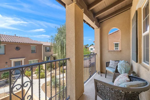 $525,000 | 565 Via De La Paz, Palm Desert, CA 92211