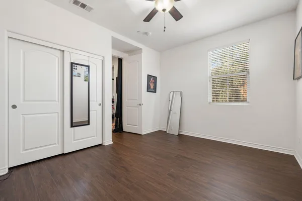 $525,000 | 565 Via De La Paz, Palm Desert, CA 92211