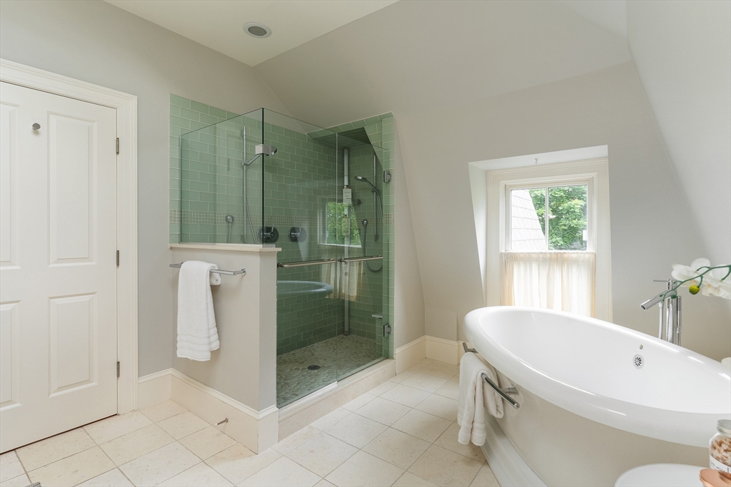 85 Upland Road Cambridge, MA 02140 - Photo 28 of 42